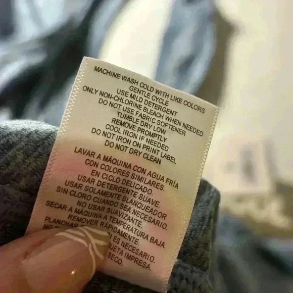 New with tags, womens size large athletic tank top, #I339 - Picture 5 of 6